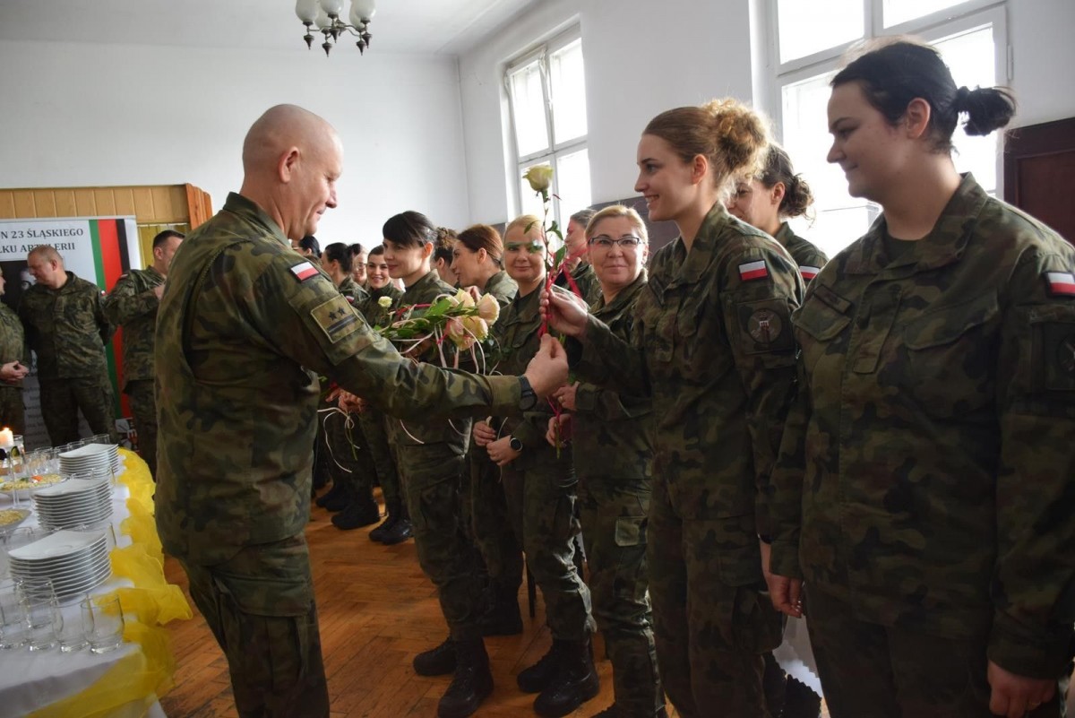 Dzień Kobiet w 23 Śląskim Pułku Artylerii