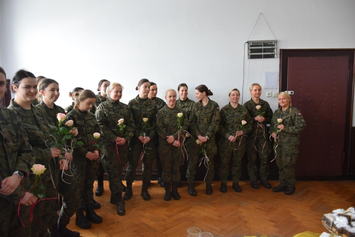 Dzień Kobiet w 23 Śląskim Pułku Artylerii