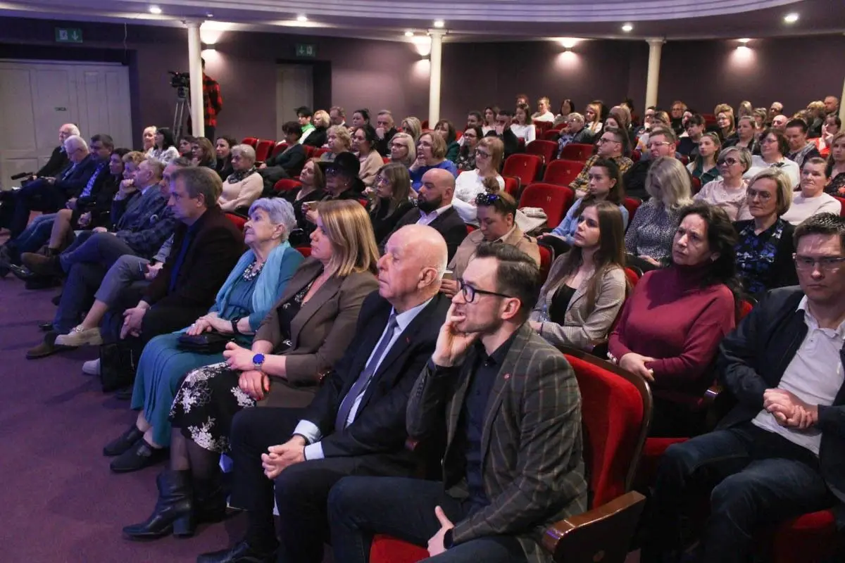 Trwa Pierwsza Bolesławiecka Konferencja Zdrowego Żywienia Zbiorowego
