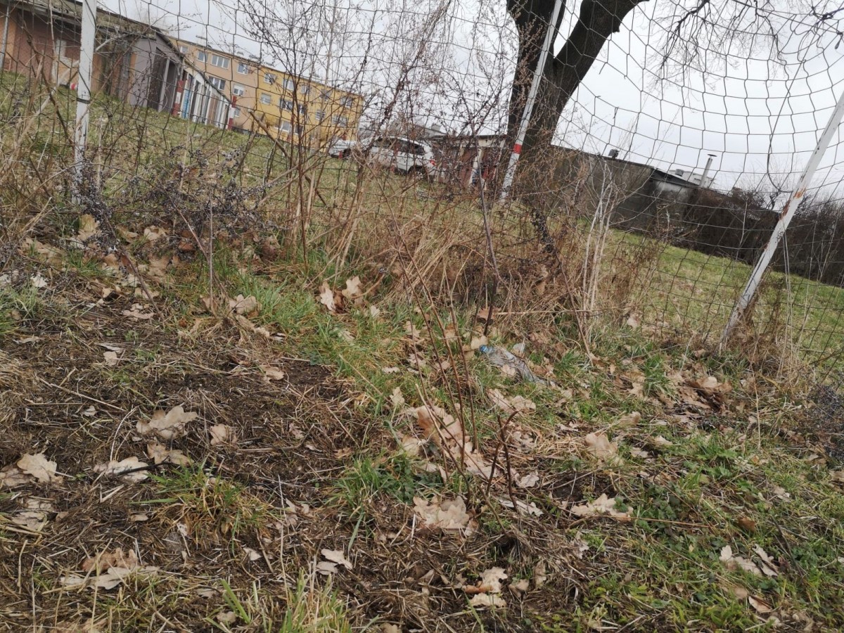 Boiska, które wójt zgodził się udostępnić dzieciakom do gry w piłkę zamiast sadionu w Raciborowicach