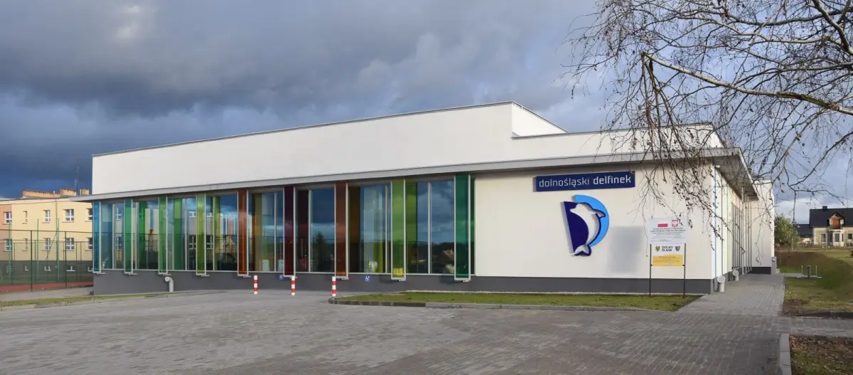 Nauka pływania dofinasowana ze środków Urzędu Marszałkowskiego Województwa Dolnośląskiego oraz środków Gminy Gromadka
