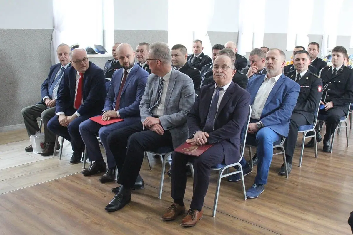 Uroczyste przekazanie promes dla jednostek OSP z powiatu bolesławieckiego, lwóweckiego i karkonoskiego