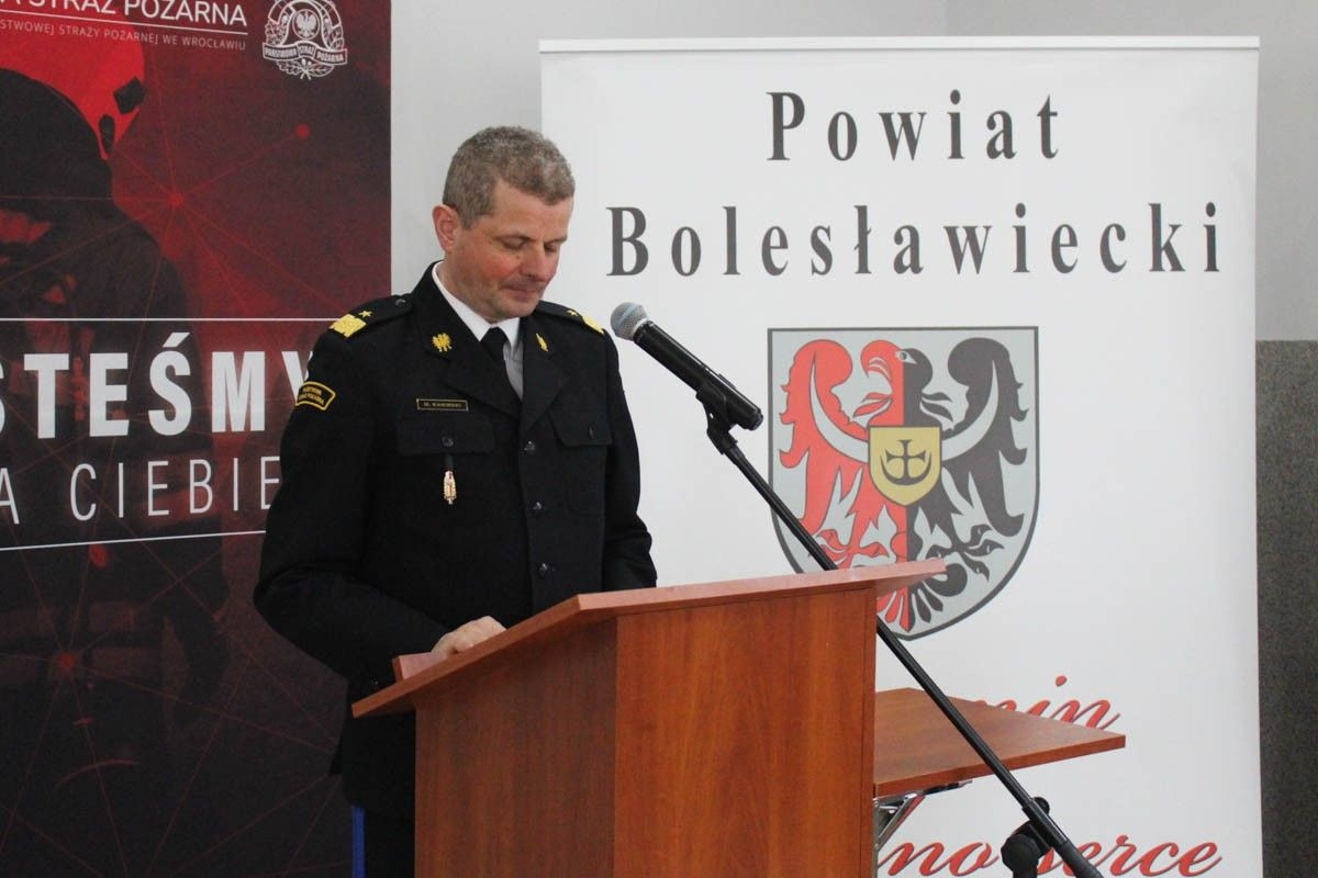 Uroczyste przekazanie promes dla jednostek OSP z powiatu bolesławieckiego, lwóweckiego i karkonoskiego