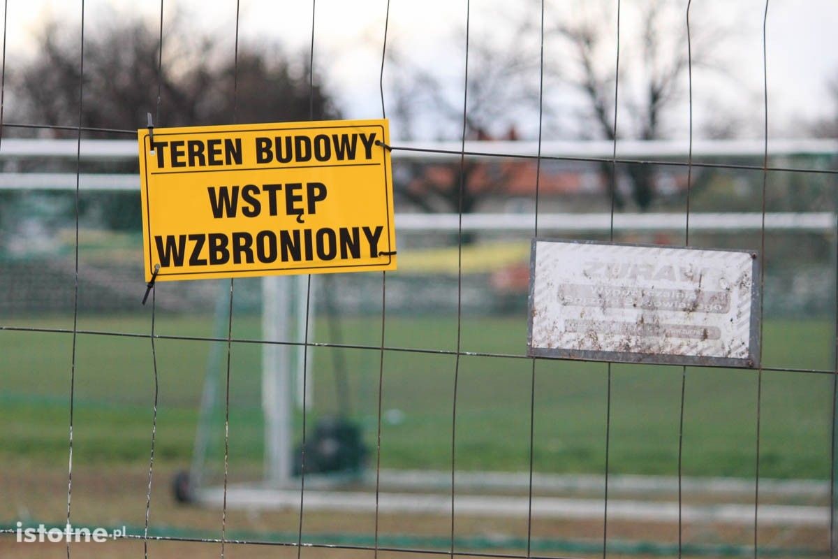 Ruszyła przebudowa stadionu miejskiego w Bolesławcu