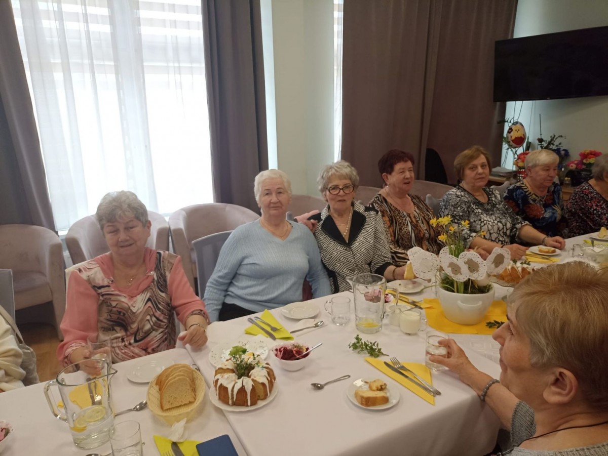Spotkanie wielkanocne w Dziennym Domu Senior+ w Bolesławcu