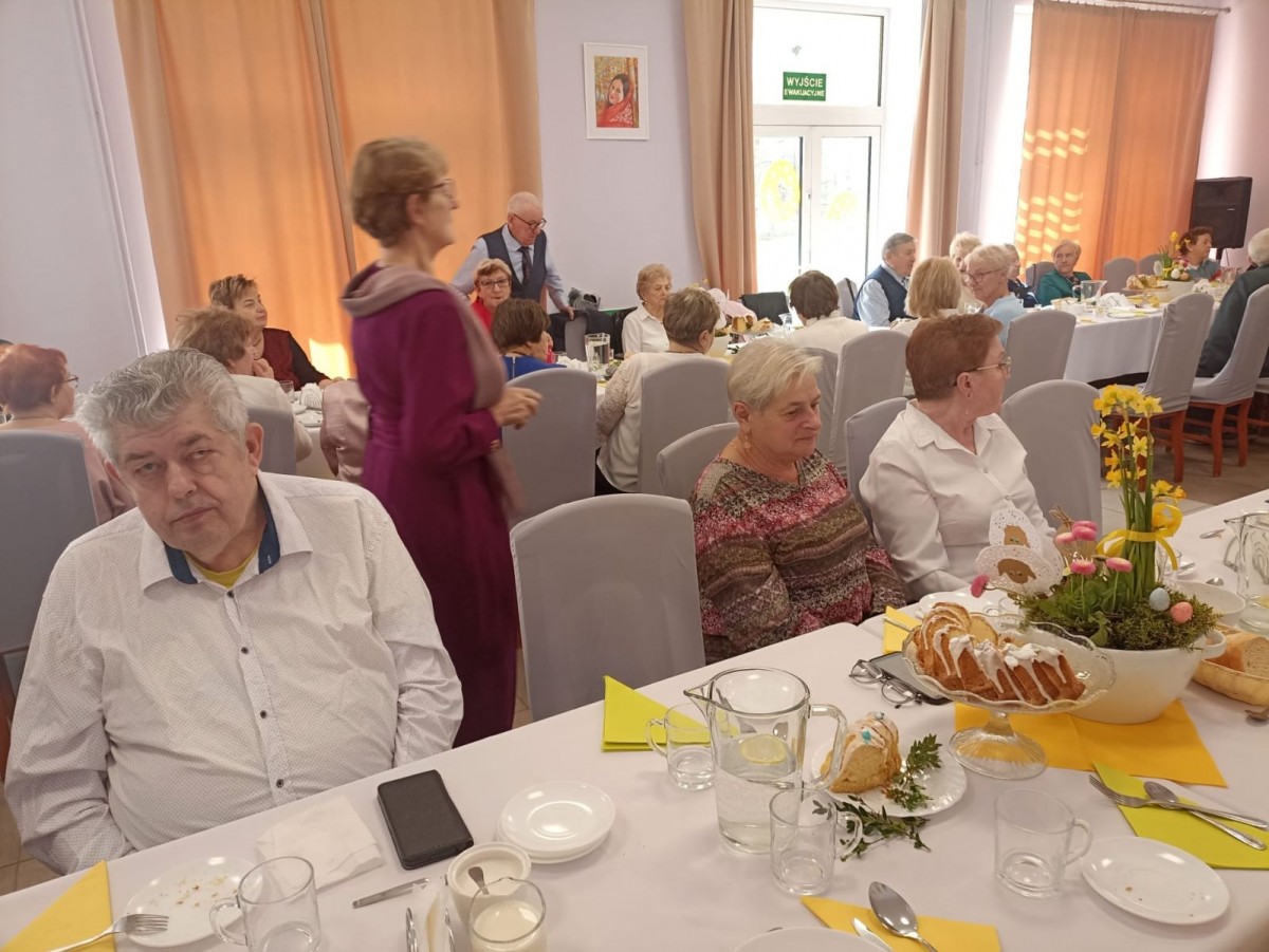 Spotkanie wielkanocne w Dziennym Domu Senior+ w Bolesławcu