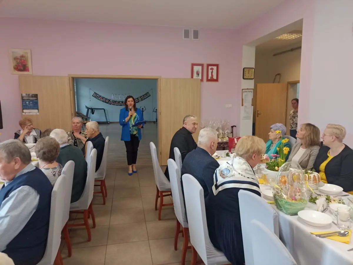 Spotkanie wielkanocne w Dziennym Domu Senior+ w Bolesławcu