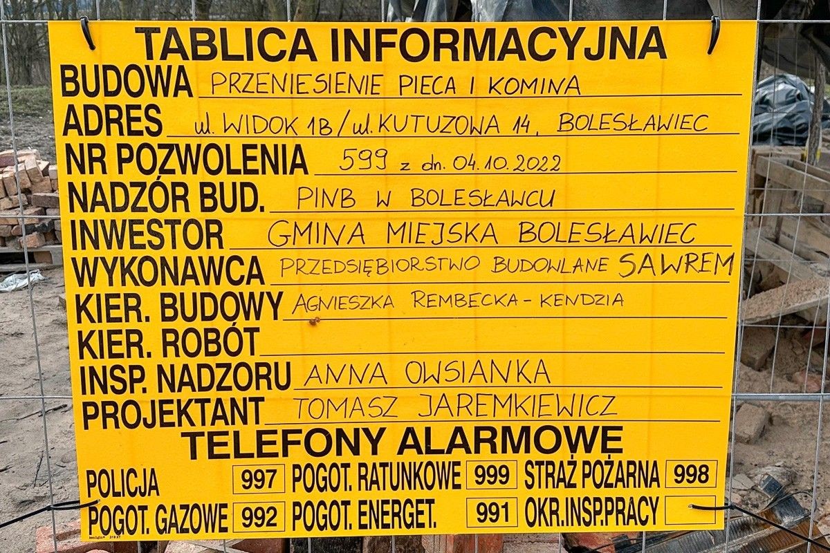 Demontaż zabytkowego pieca