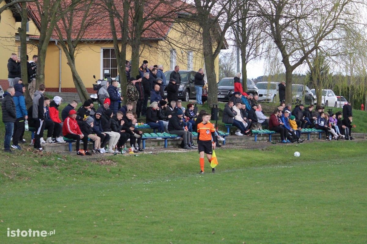 Galeria z meczu LKS Ocice - BKS II Bolesławiec