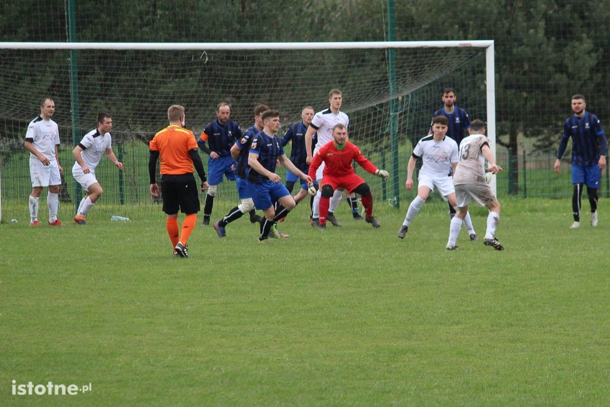 Galeria z meczu LKS Ocice - BKS II Bolesławiec