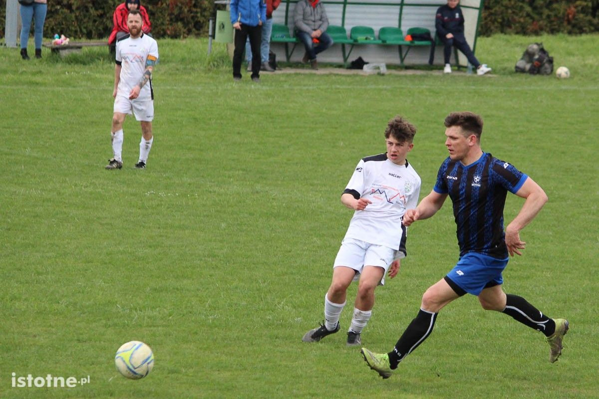 Galeria z meczu LKS Ocice - BKS II Bolesławiec