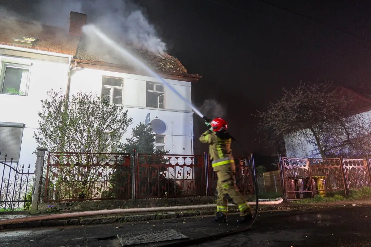 Pożar przy ul. Lipowej w Bolesławcu