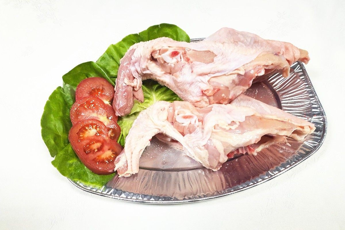 Firma rodzinna Brojlex w Iwinach zaprasza na zakupy