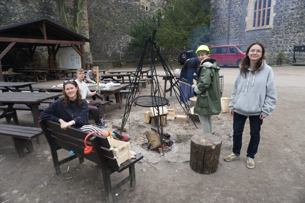 Prace na Zamku Grodziec