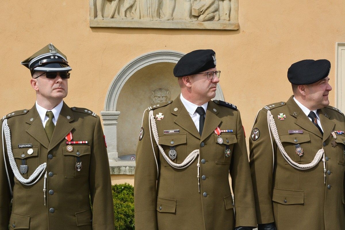 Święto Flagi Rzeczypospolitej Polskiej na bolesławieckim rynku