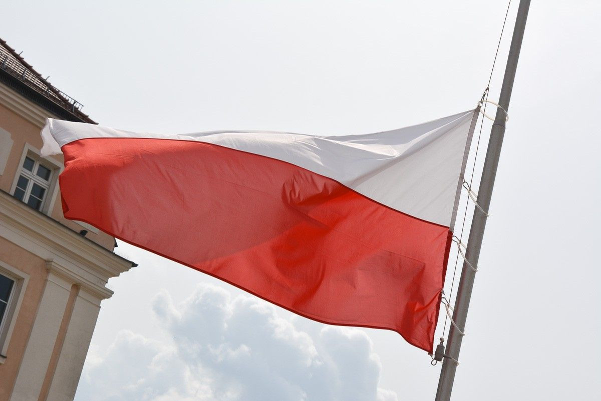 Święto Flagi Rzeczypospolitej Polskiej na bolesławieckim rynku