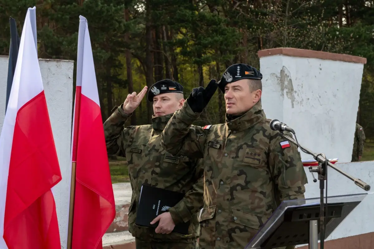 Uroczystość w 10 Brygadzie Kawalerii Pancernej w Świętoszowie