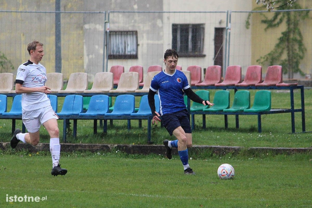 Galeria z meczu BKS II Bolesławiec - GKS Tomaszów Bolesławiecki