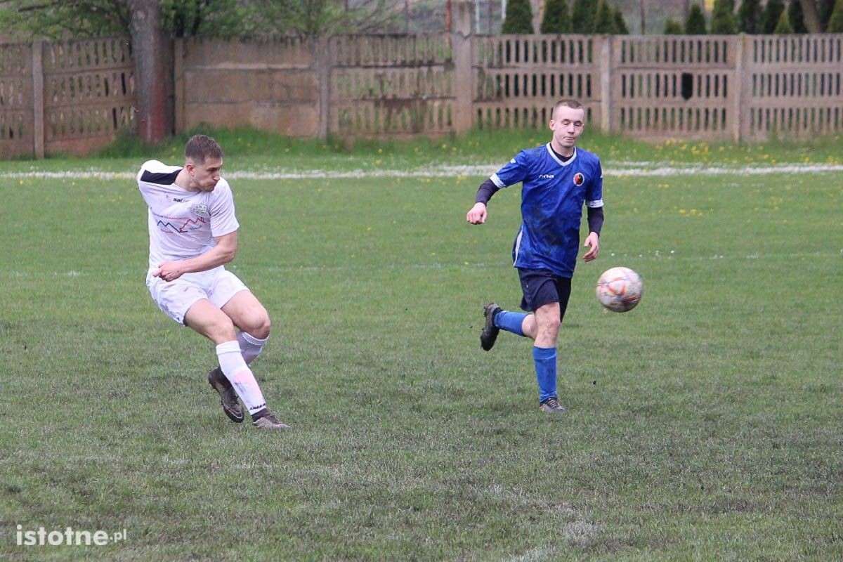 Galeria z meczu BKS II Bolesławiec - GKS Tomaszów Bolesławiecki