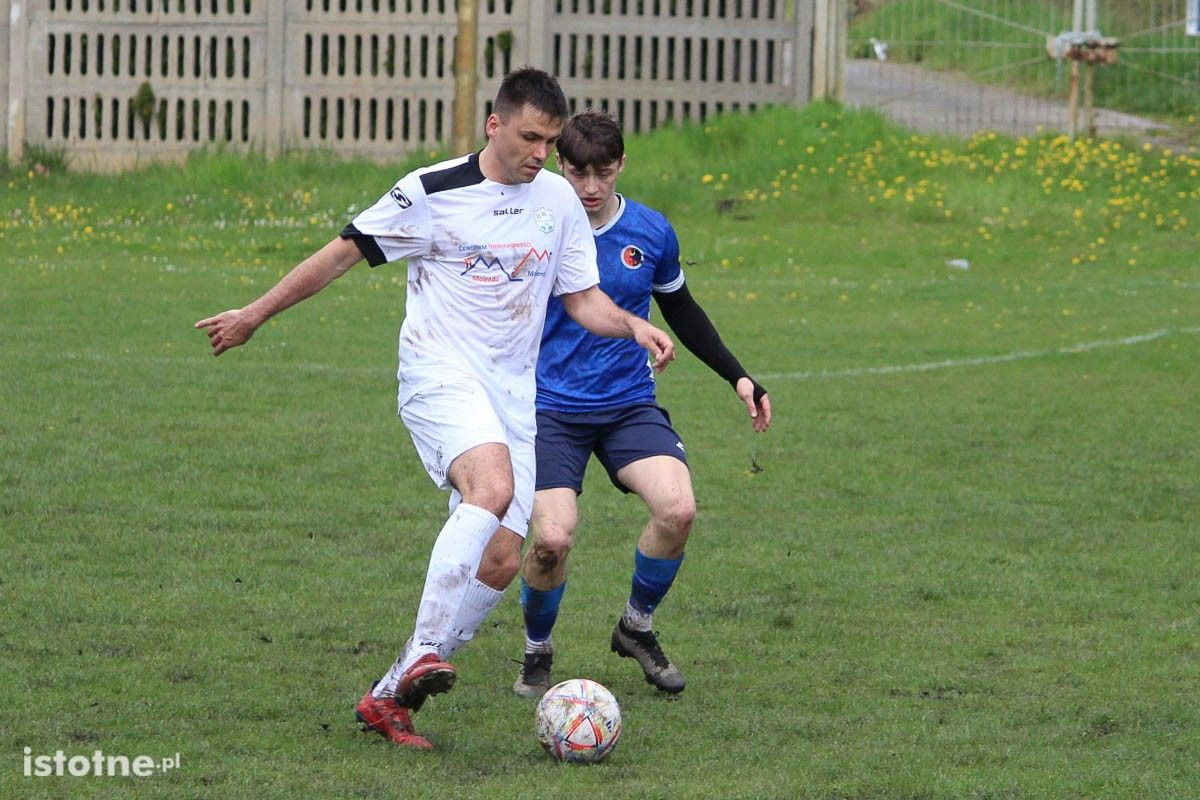 Galeria z meczu BKS II Bolesławiec - GKS Tomaszów Bolesławiecki