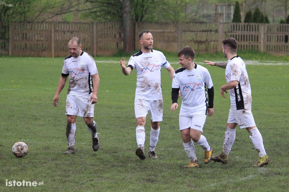 Galeria z meczu BKS II Bolesławiec - GKS Tomaszów Bolesławiecki