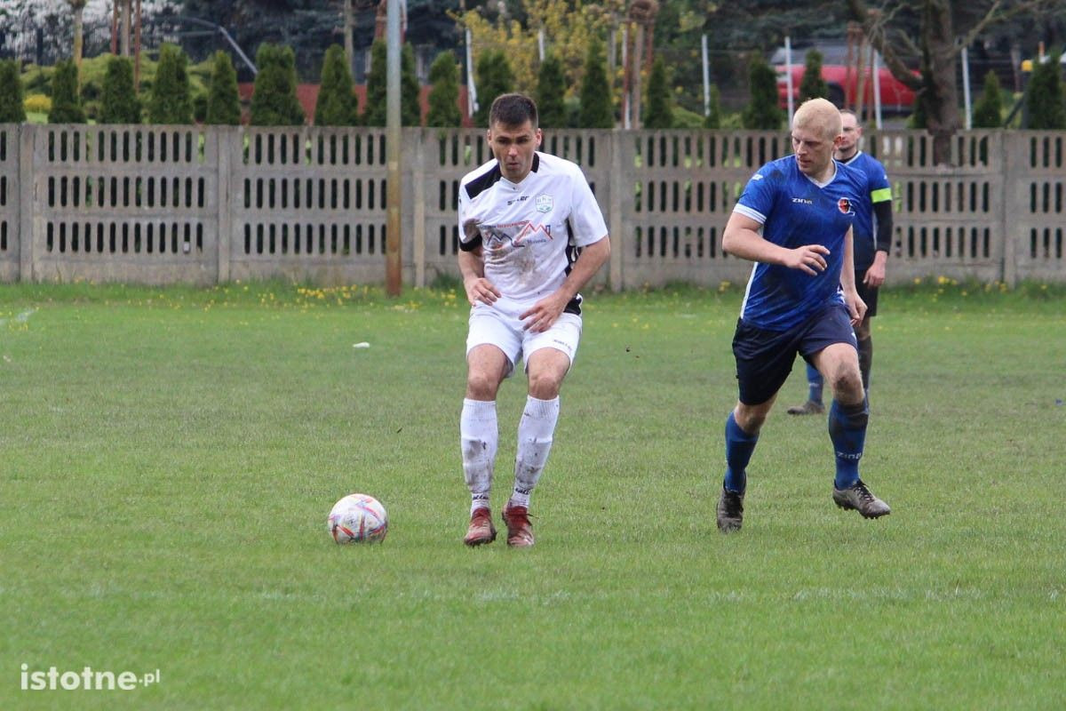 Galeria z meczu BKS II Bolesławiec - GKS Tomaszów Bolesławiecki