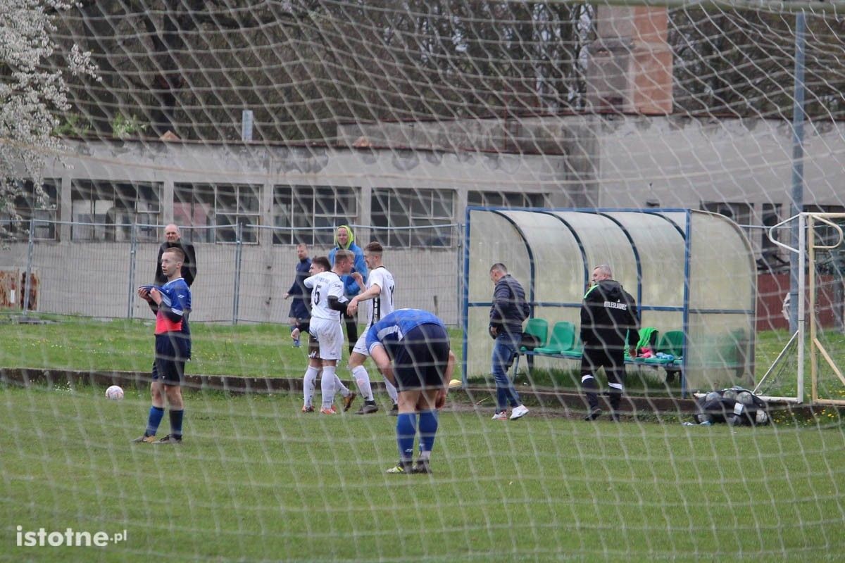 Galeria z meczu BKS II Bolesławiec - GKS Tomaszów Bolesławiecki