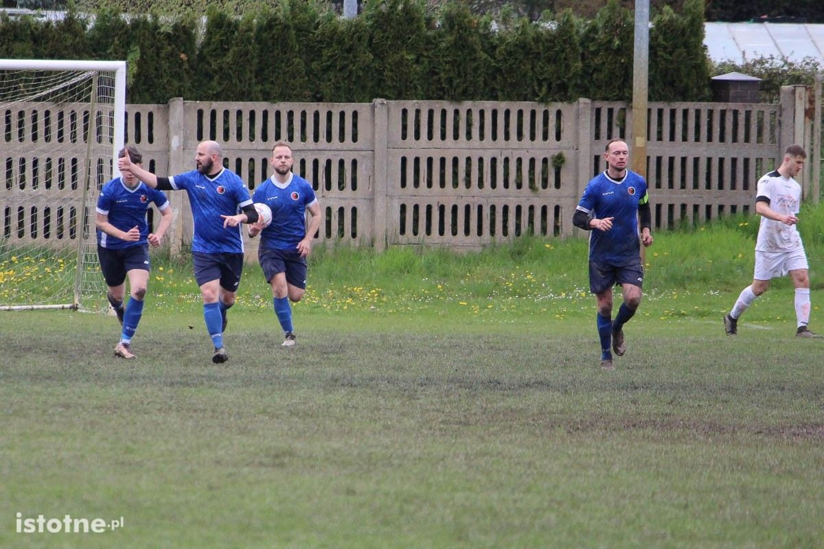 Galeria z meczu BKS II Bolesławiec - GKS Tomaszów Bolesławiecki