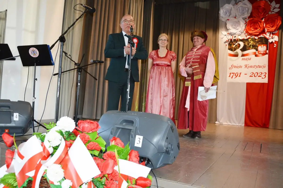 Obchody 3 Maja w Gromadce