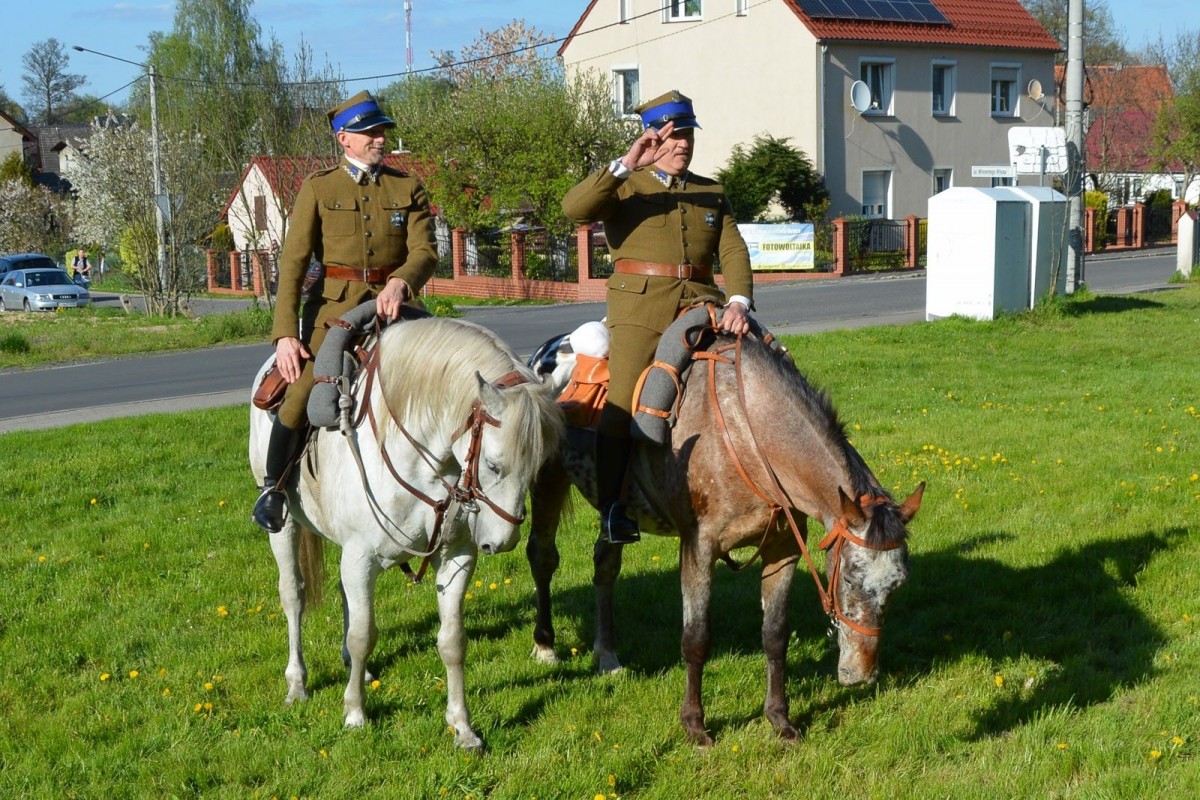 Obchody 3 Maja w Gromadce