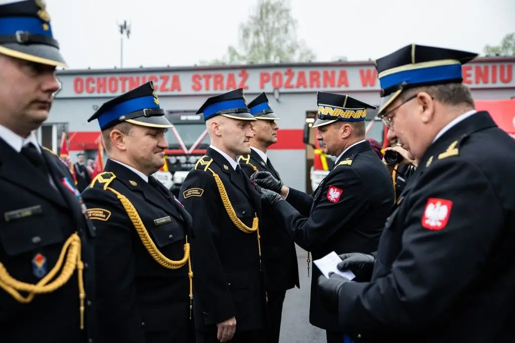 Firefighters’ celebration in Trzebień! Promotions, decorations, new vehicles and fire station opening
