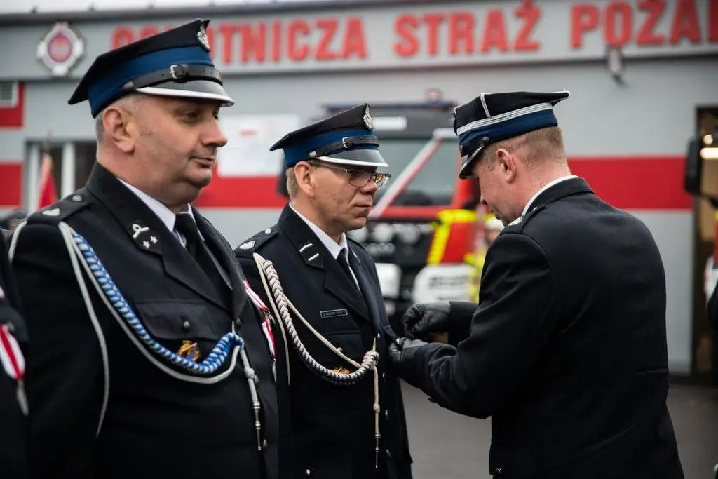 Пожежне свято в Trzebień! Підвищення, відзнаки, нові автомобілі та відкриття пожежної частини