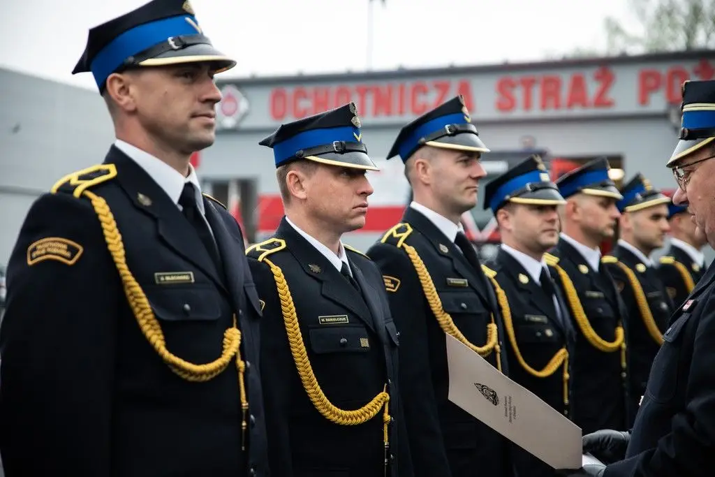Пожежне свято в Trzebień! Підвищення, відзнаки, нові автомобілі та відкриття пожежної частини