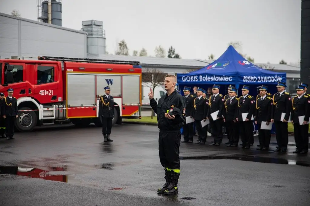 Firefighters’ celebration in Trzebień! Promotions, decorations, new vehicles and fire station opening