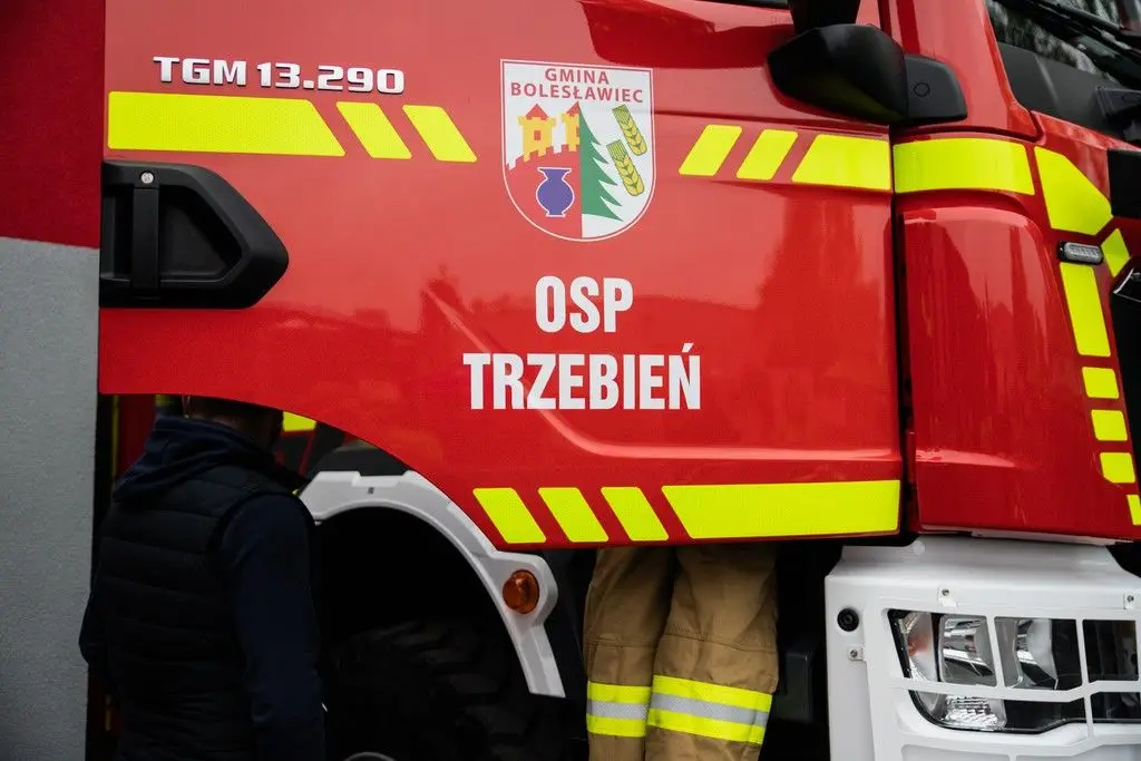 Пожежне свято в Trzebień! Підвищення, відзнаки, нові автомобілі та відкриття пожежної частини