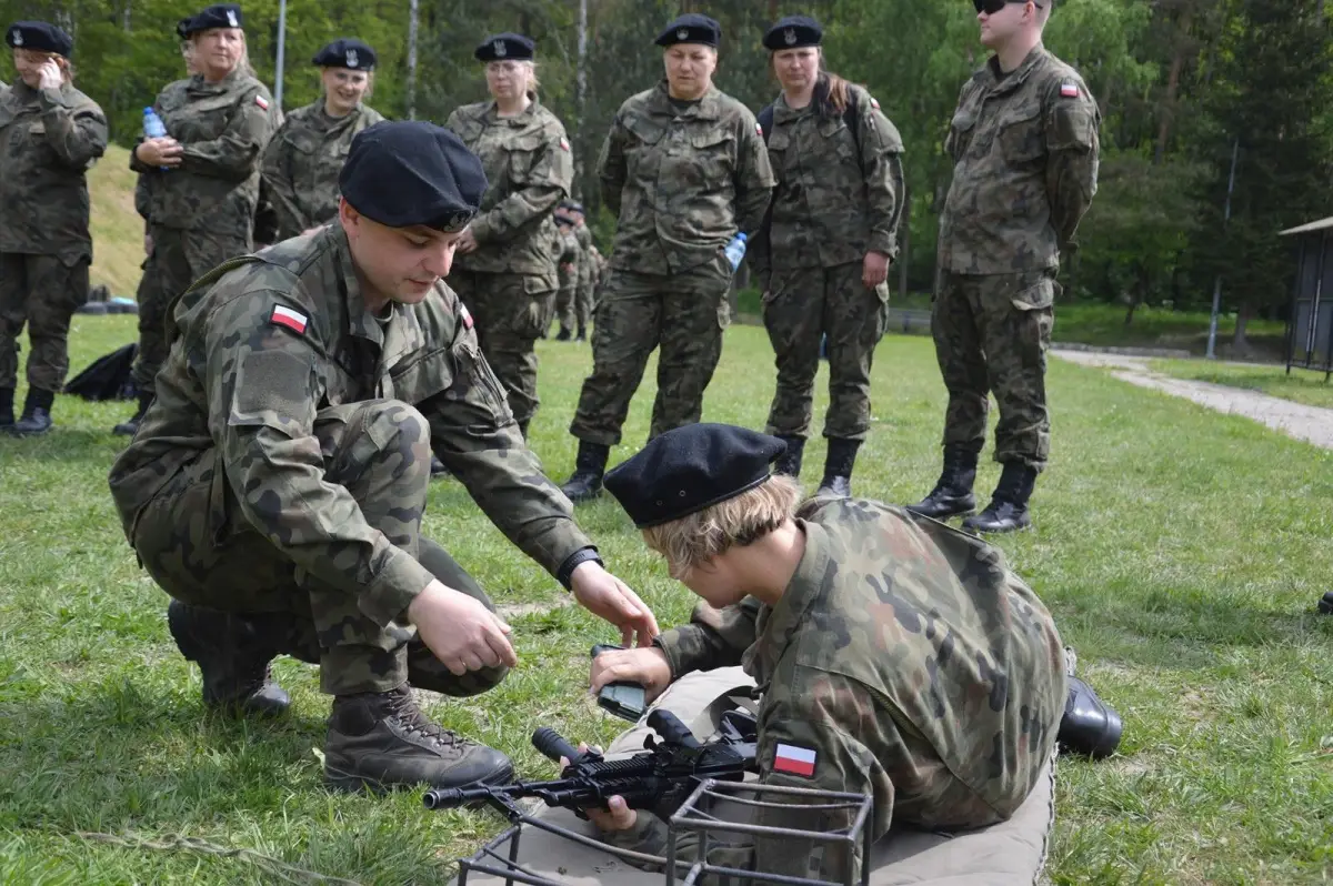 Szkolenie personelu medycznego w 23 Śląski Pułku Artylerii