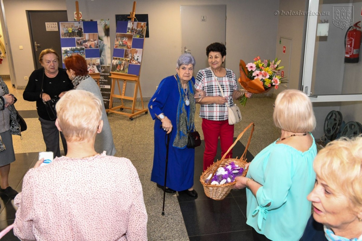 Kolejny jubileusz wspaniałej społeczności bolesławieckiego Dziennego Domu Senior+
