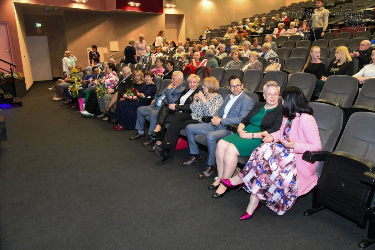 Kolejny jubileusz wspaniałej społeczności bolesławieckiego Dziennego Domu Senior+