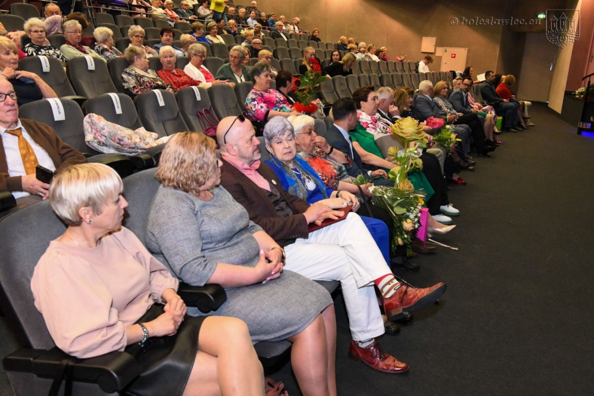 Kolejny jubileusz wspaniałej społeczności bolesławieckiego Dziennego Domu Senior+