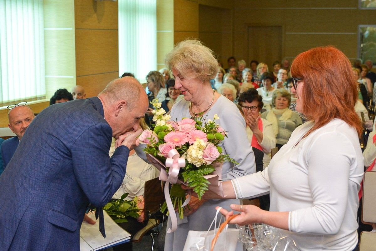 Uroczyste pożegnanie Wiesławy Olczyk, szefowej bolesławieckiego UTW