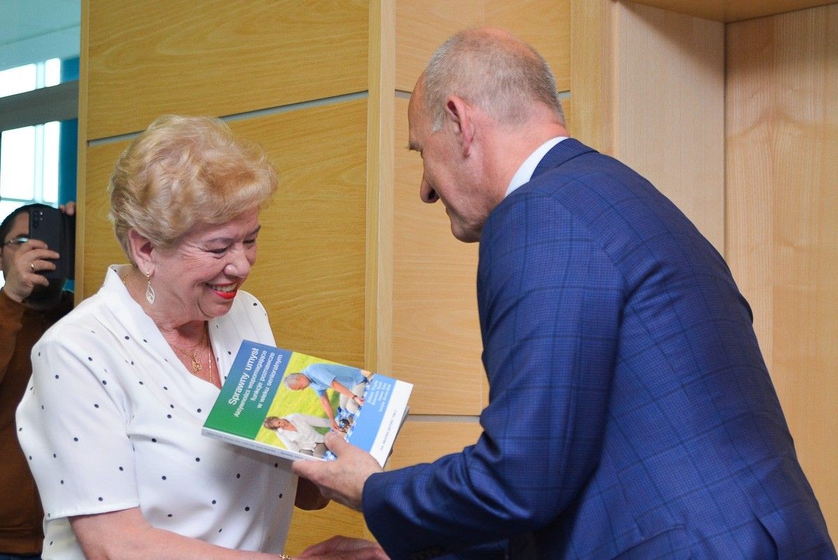 Uroczyste pożegnanie Wiesławy Olczyk, szefowej bolesławieckiego UTW