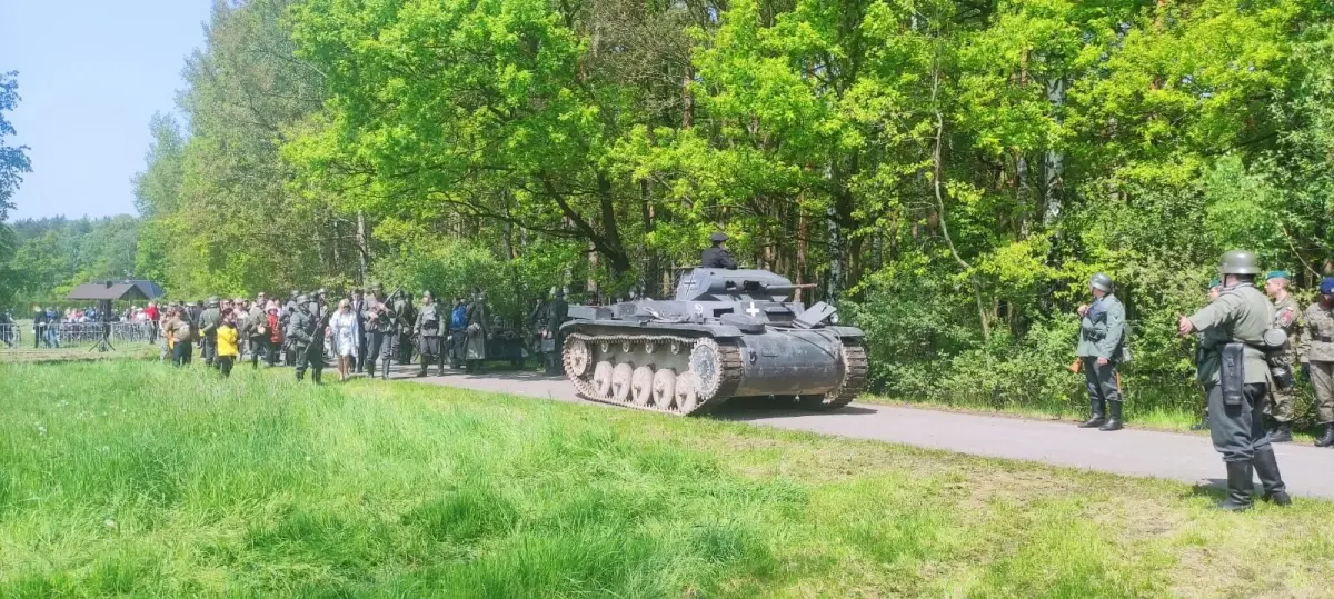 Bolesławieccy artylerzyści wzięli udział w rekonstrukcji historycznej bitwy