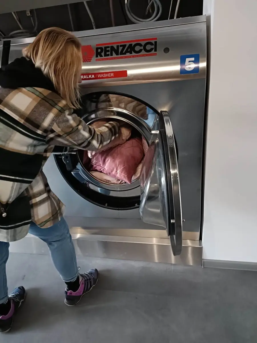 First Renzacci Laundromat self-service laundry in Bolesławiec