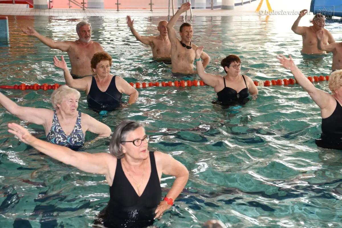 Around 50 seniors took part in another edition of the Water Universiade