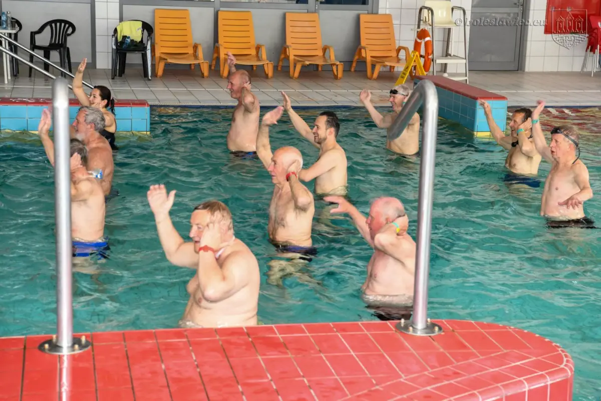 Around 50 seniors took part in another edition of the Water Universiade
