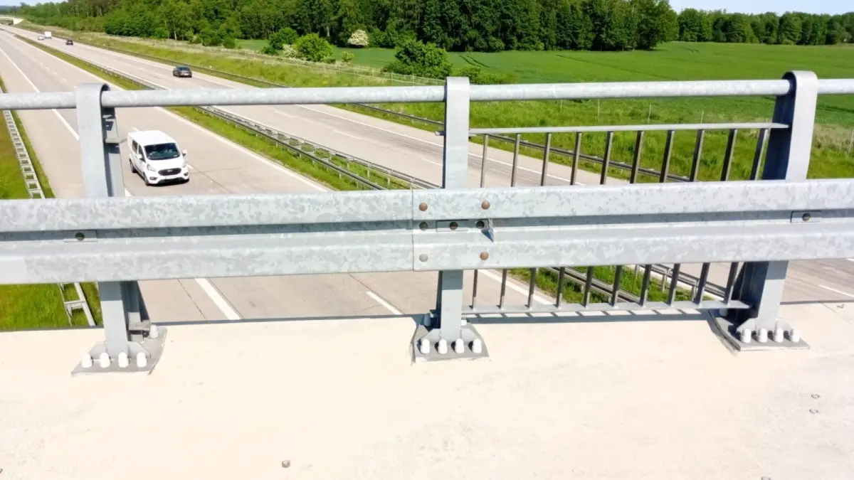 Złodzieje na A4