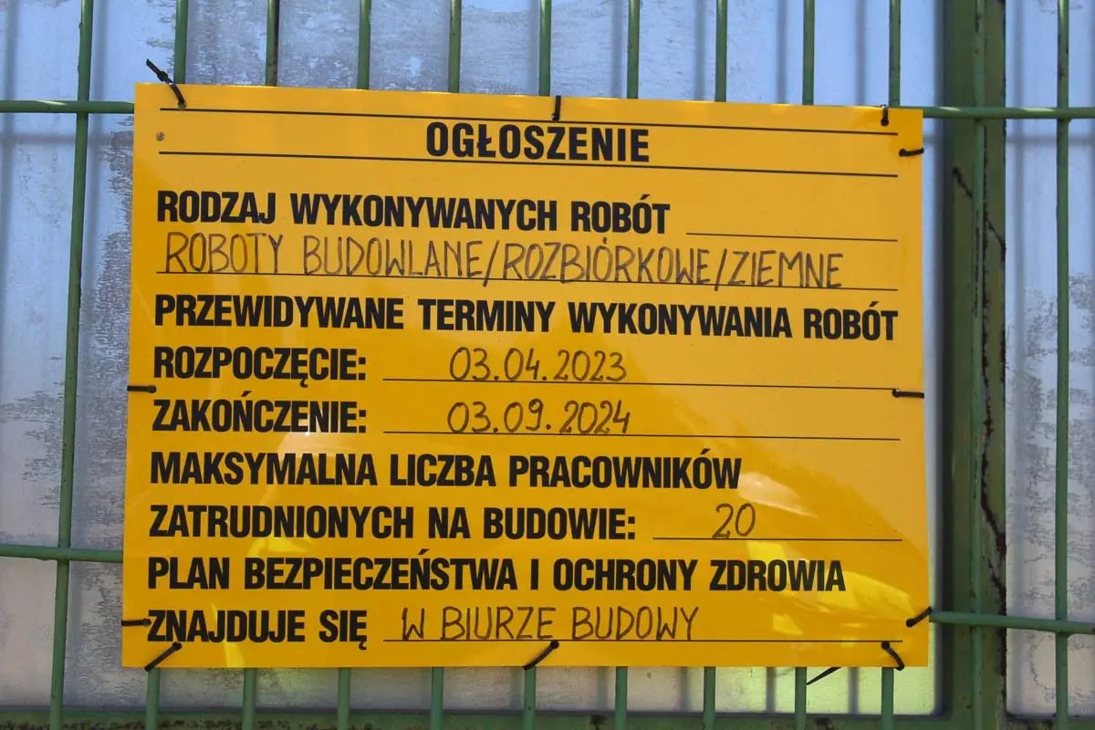 Wizytacja na przebudowywanym stadionie w Bolesławcu