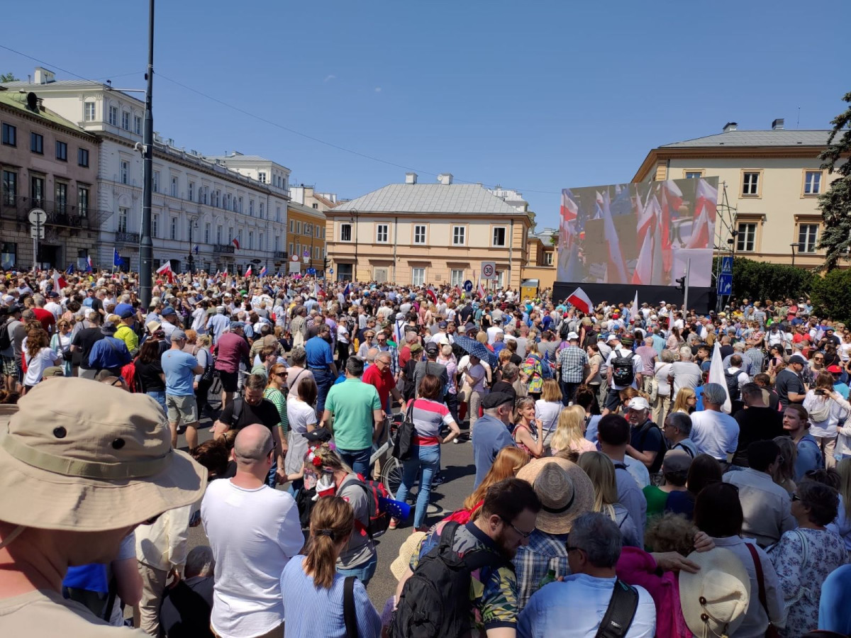 Trwa Marsz 4 czerwca w Warszawie