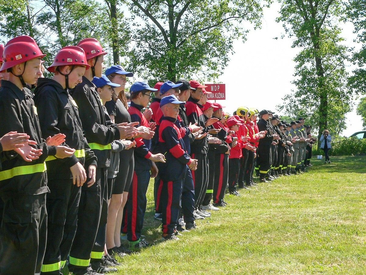 Młodzi strażacy z Nowej Kuźni najlepsi w powiecie
