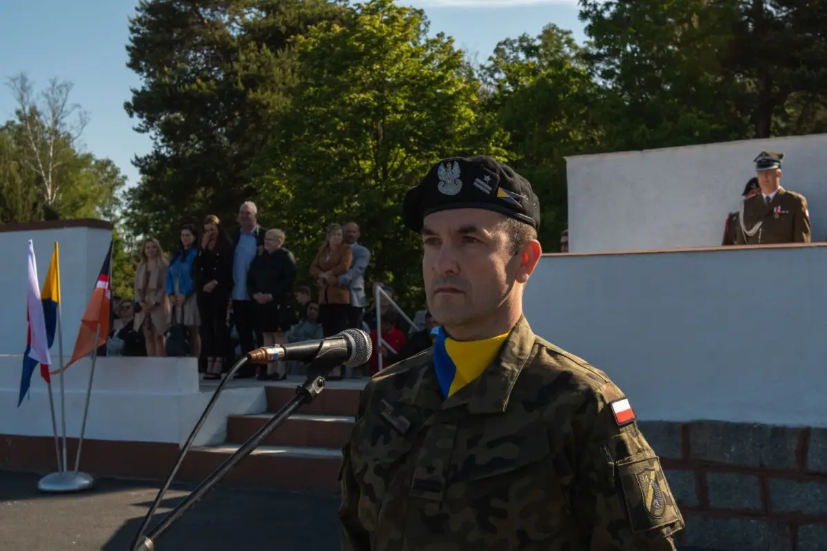 Przysięga w 10 Brygadzie Kawalerii Pancernej w Świętoszowie